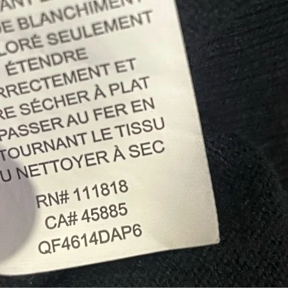 Michael Kors Women Black Short Sleeve sweater top Studded Logo Zs Medium - Picture 5 of 9